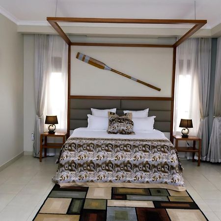 Akasu Bed And Breakfast Kampala Buitenkant foto