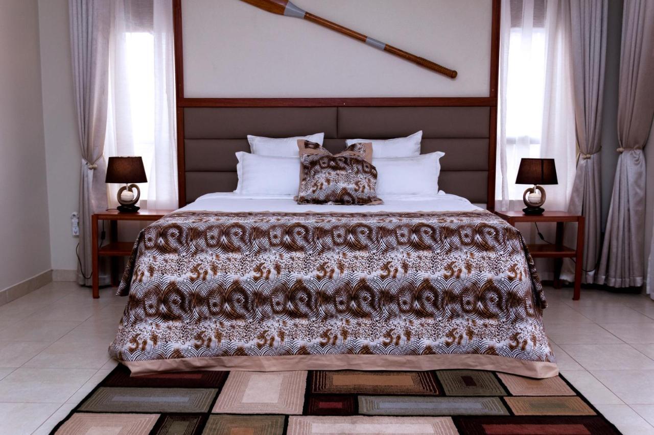 Akasu Bed And Breakfast Kampala Buitenkant foto